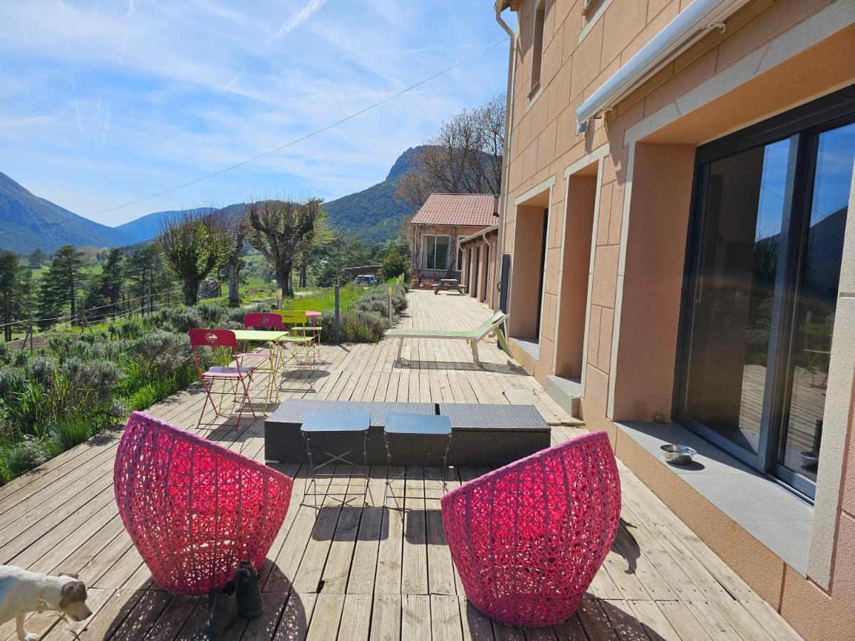 Vila Haras De Séranon Exteriér fotografie